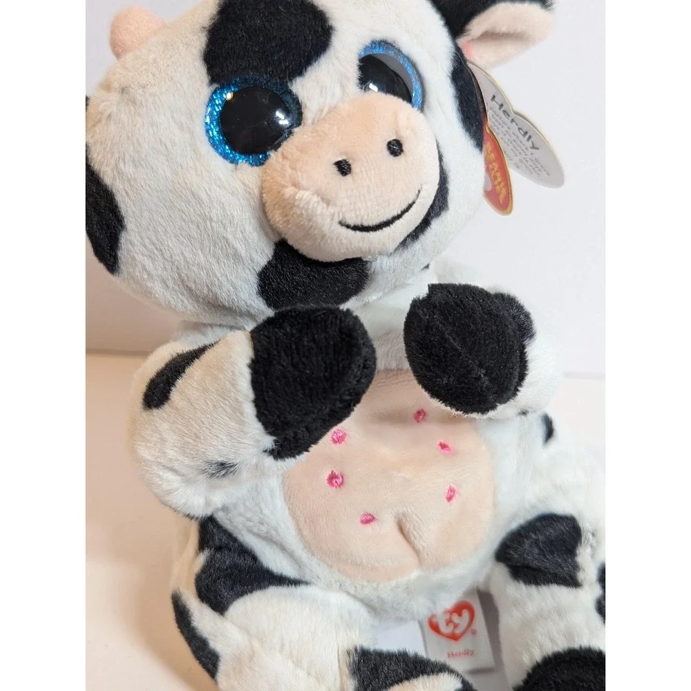 N/A herdly cow